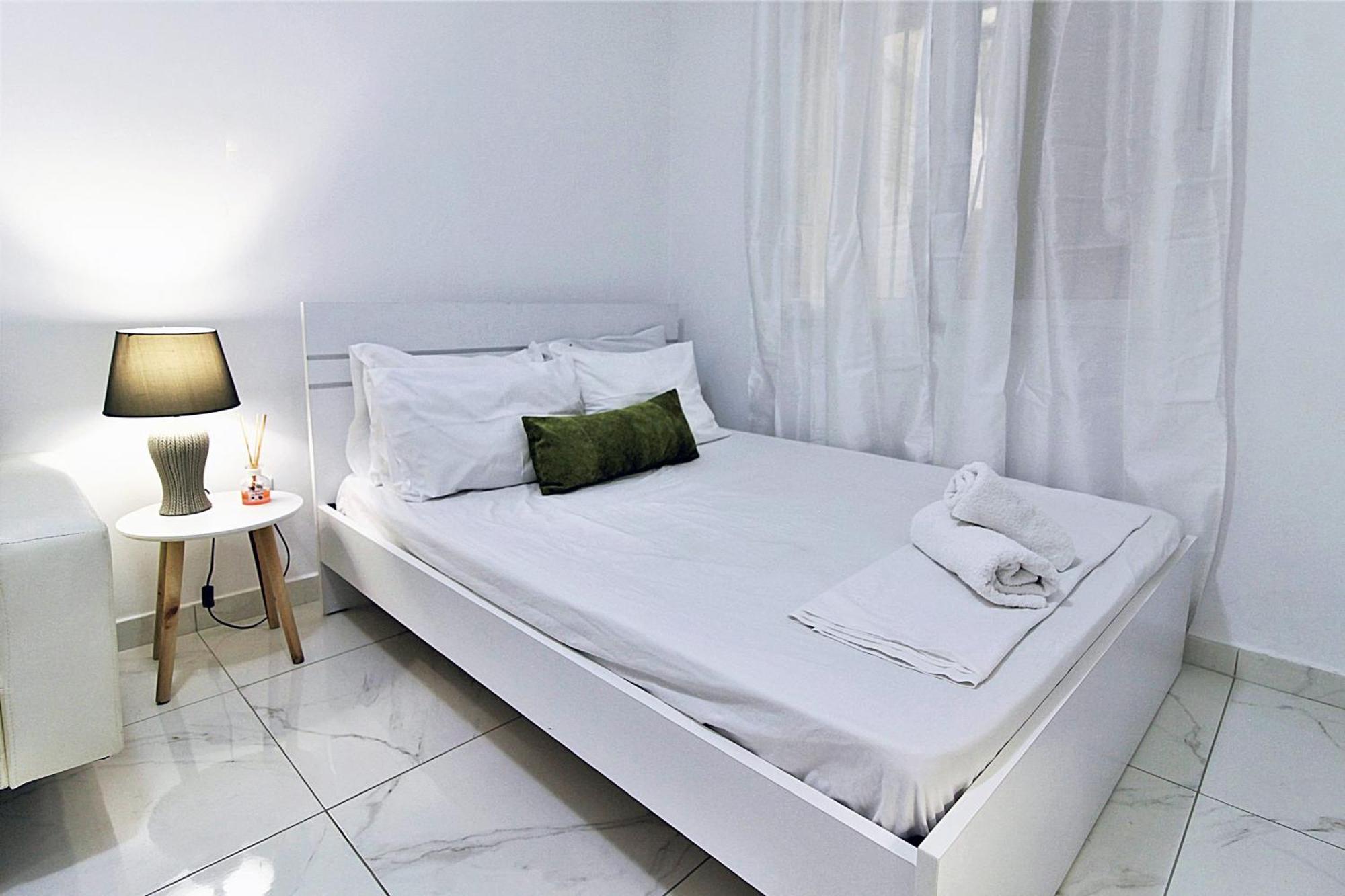 White Apartment/Kolwnaki/100Mbps/Wifi Atenas Exterior foto